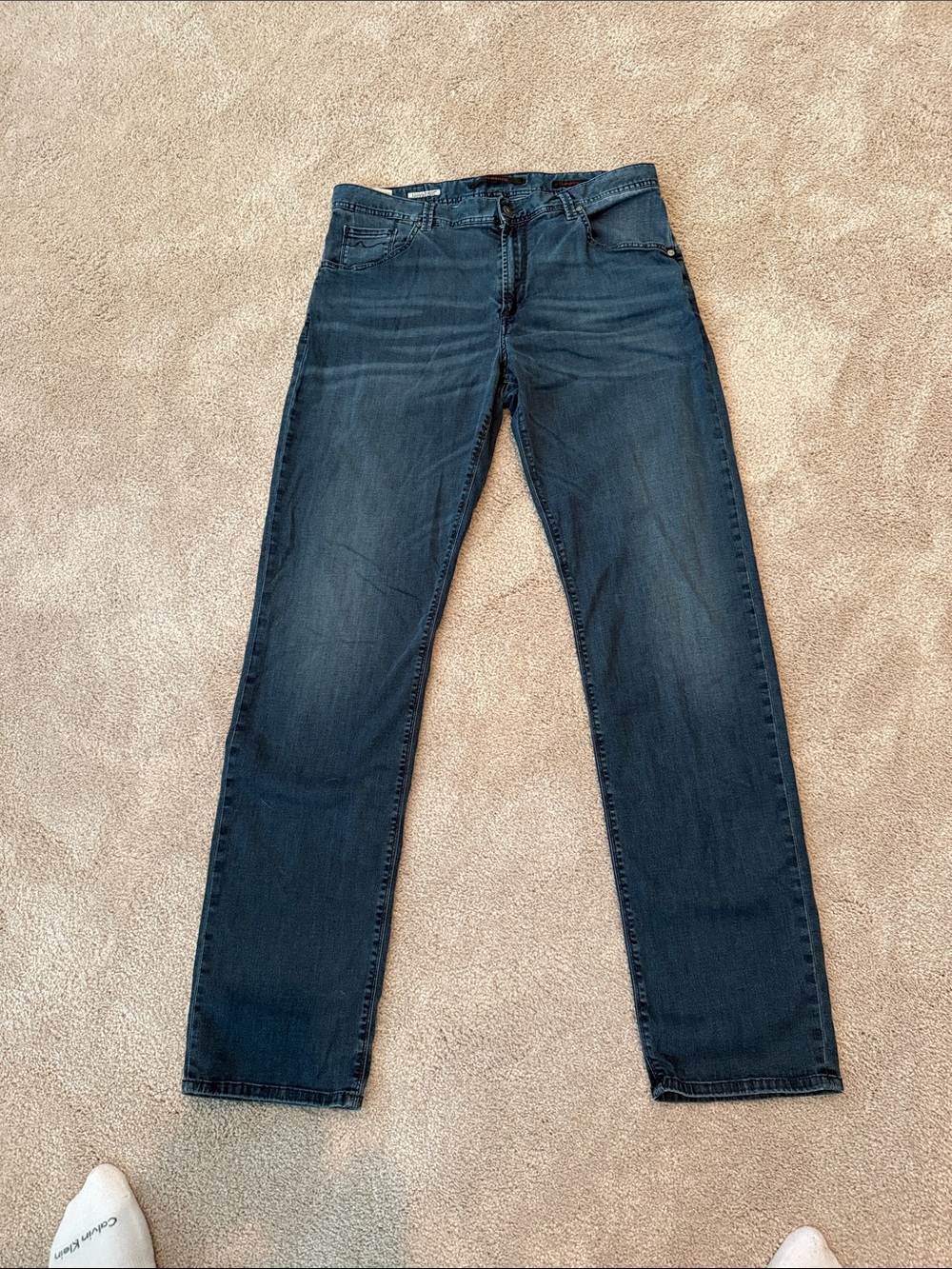 Men's Straight-Leg Jeans in Dark Blue - Alberto